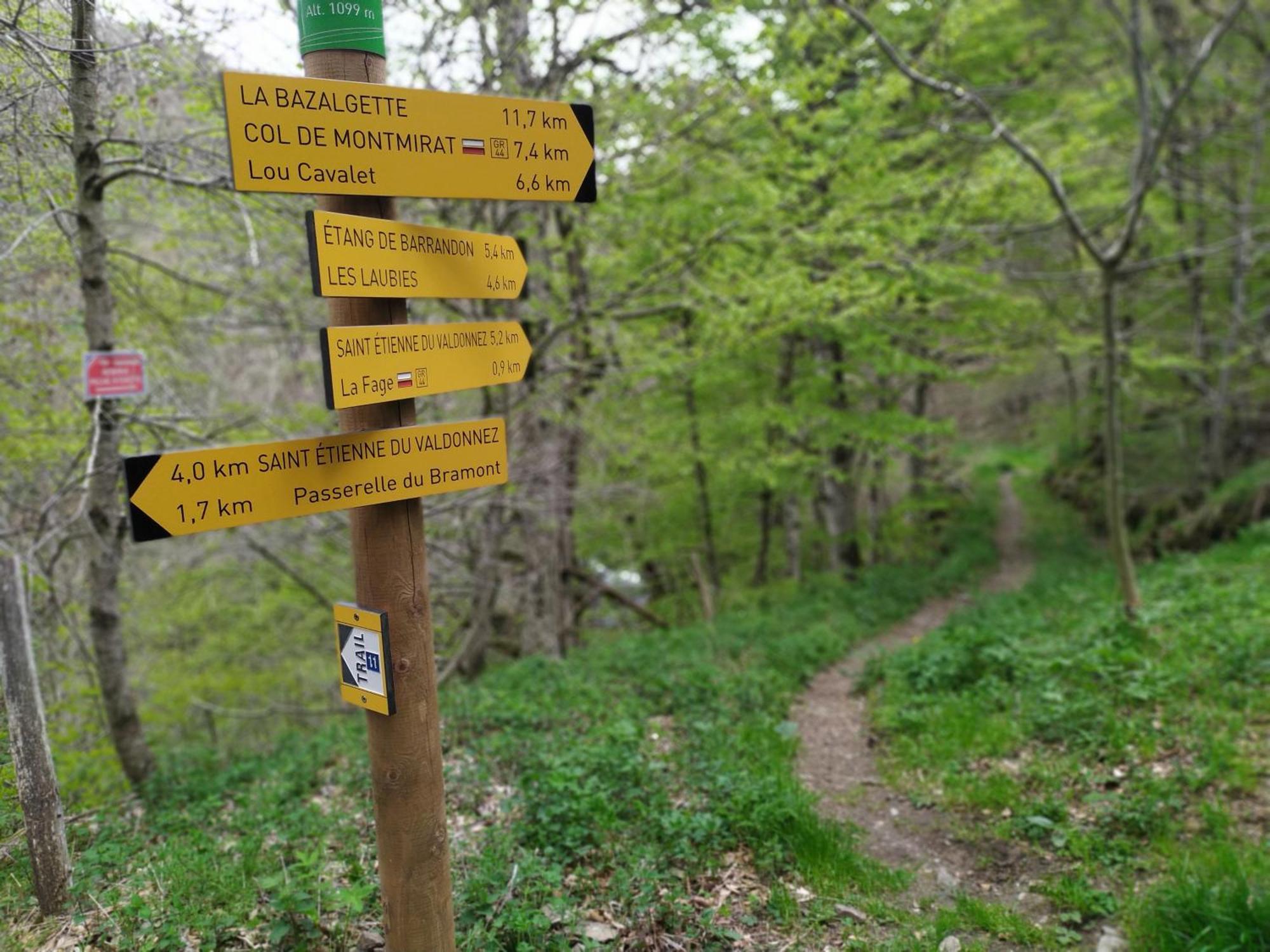 Gites La Boletiere Saint-Étienne-du-Valdonnez Eksteriør billede